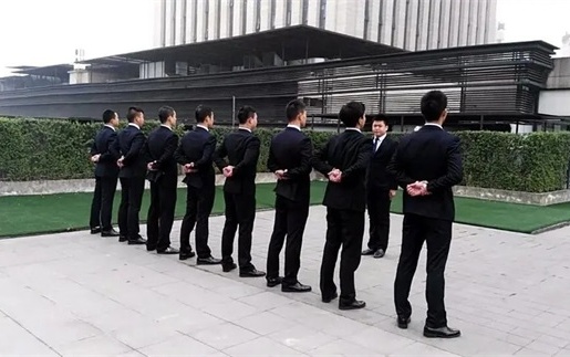 苏州揭秘：如何选择靠谱的收债公司？老司机给你支招